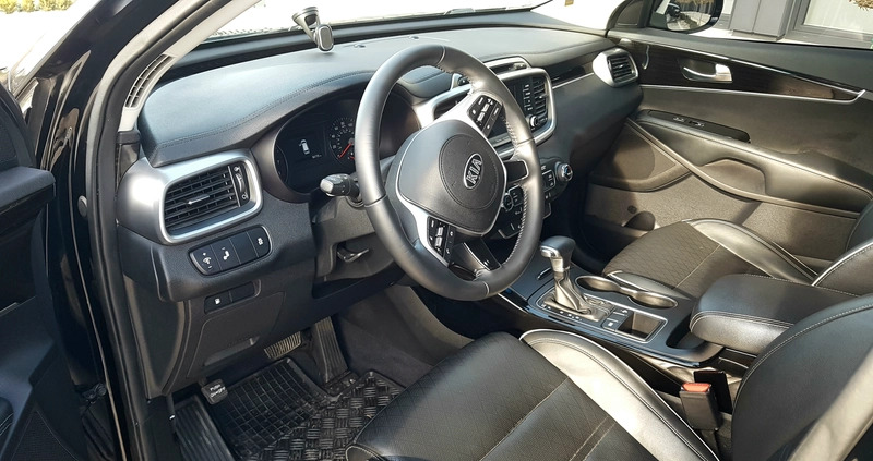 Kia Sorento cena 110900 przebieg: 140000, rok produkcji 2019 z Lubawa małe 497
